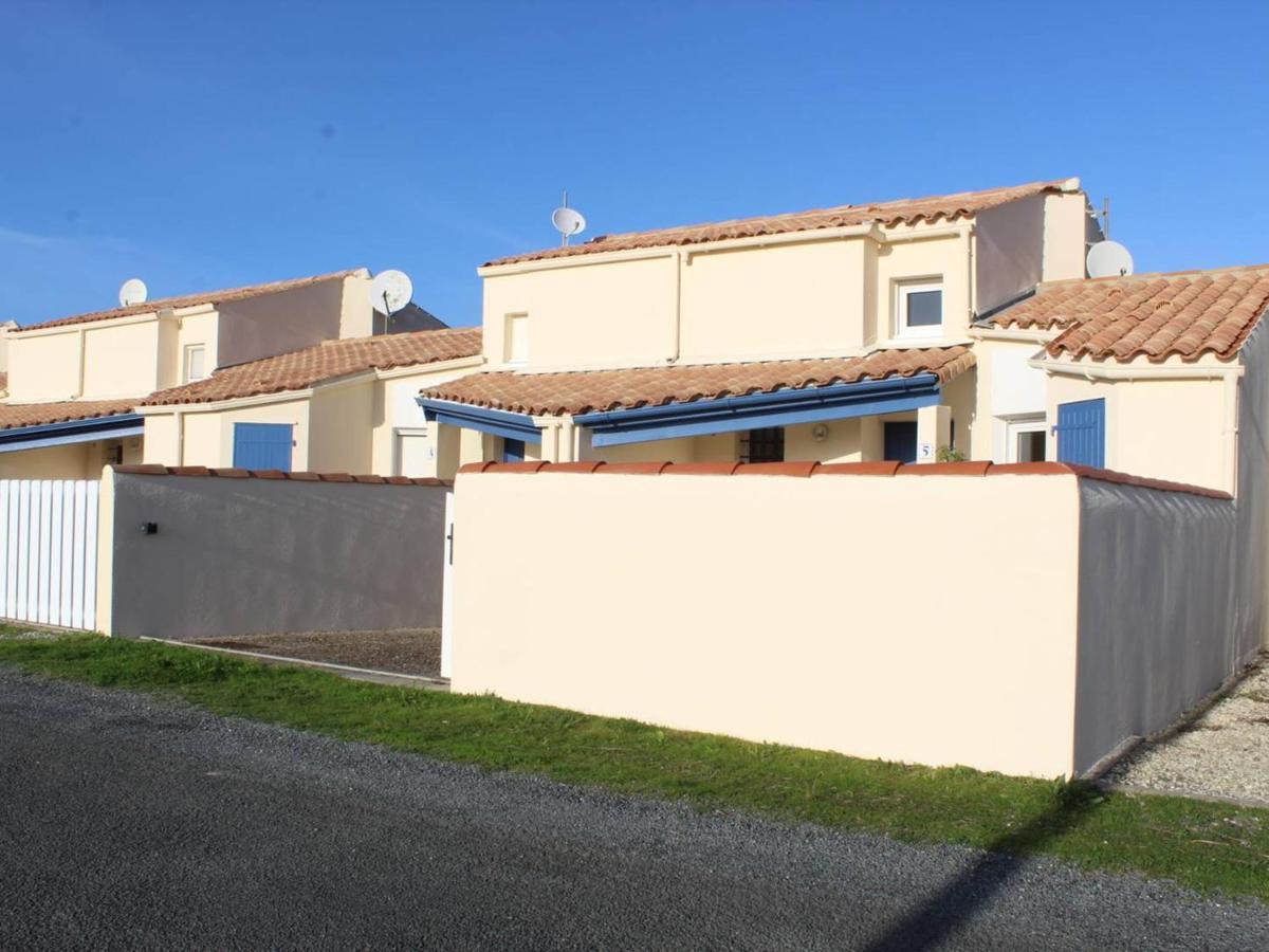 Charmante Maison Avec Piscine, 6 Couchages, Proche Plage - Saint-Denis-D'Oleron - Fr-1-246A-154 Esterno foto