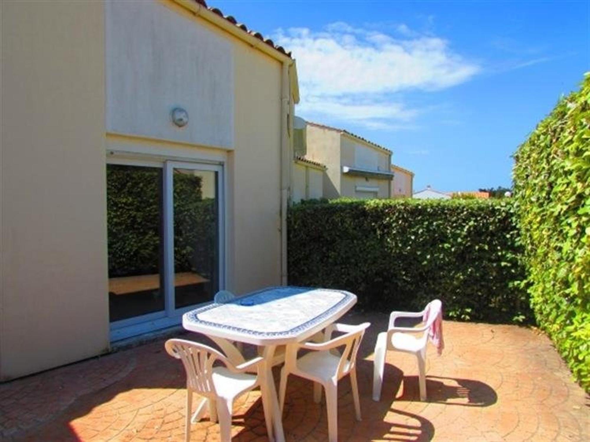 Charmante Maison Avec Piscine, 6 Couchages, Proche Plage - Saint-Denis-D'Oleron - Fr-1-246A-154 Esterno foto